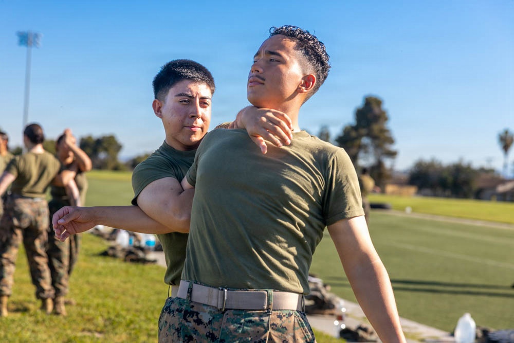 CLB-7 Marines Refine Non-Lethal Response Techniques