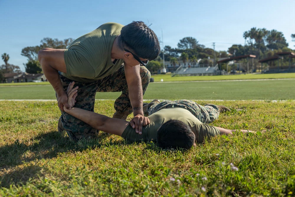 CLB-7 Marines Refine Non-Lethal Response Techniques