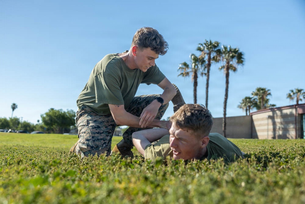 CLB-7 Marines Refine Non-Lethal Response Techniques