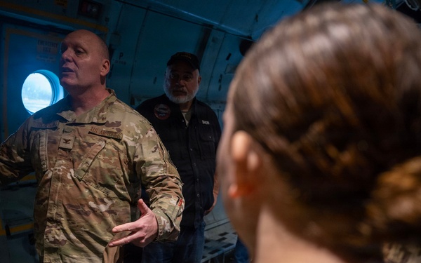 Team McChord Hosts Bonney Lake and Clover Park High School Junior ROTC