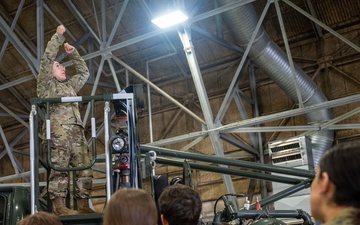 Team McChord Hosts Bonney Lake and Clover Park High School Junior ROTC