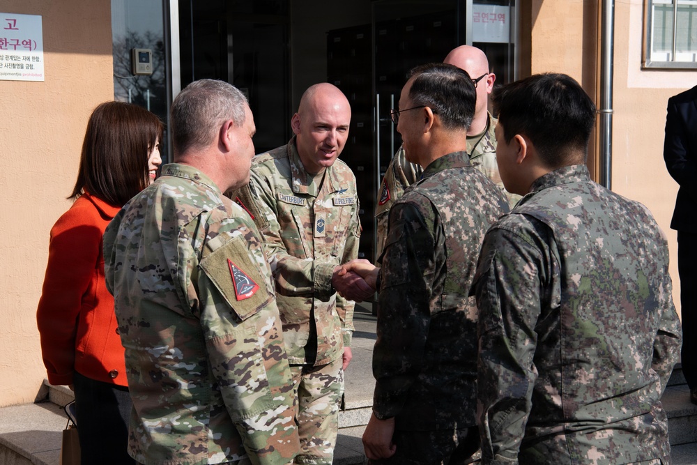 Chief science officer of the Space Force visits U.S. Space Forces - Korea, Republic of Korea Air Force’s Space Operations Group