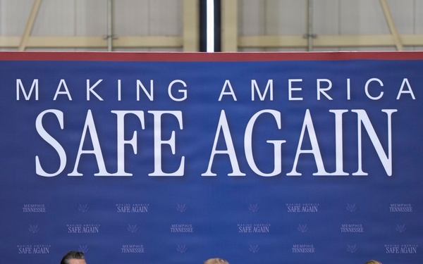 POTUS, SW Participate in Memphis Making America Safe Again Roundtable, SW Meets with Air Guard Troops