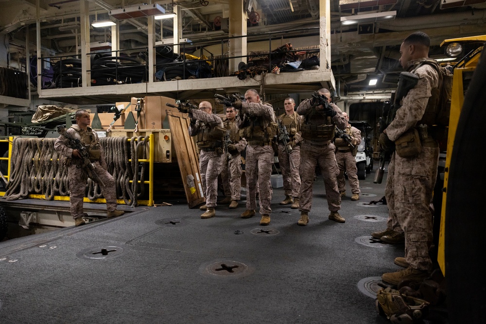 11th MEU Marines, Sailors Conduct Infantry Training Aboard USS Boxer
