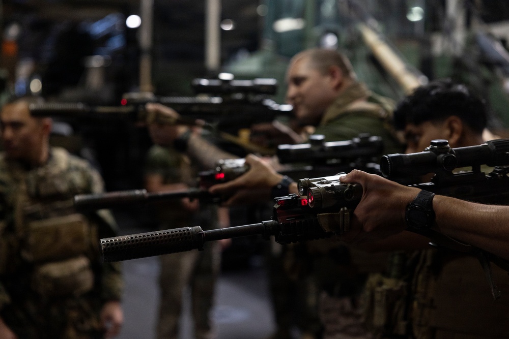 11th MEU Marines, Sailors Conduct Infantry Training Aboard USS Boxer