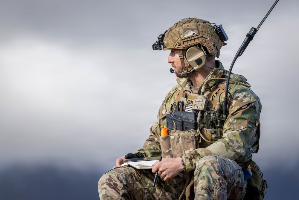 AH-64 Apache Winter Aerial Gunnery