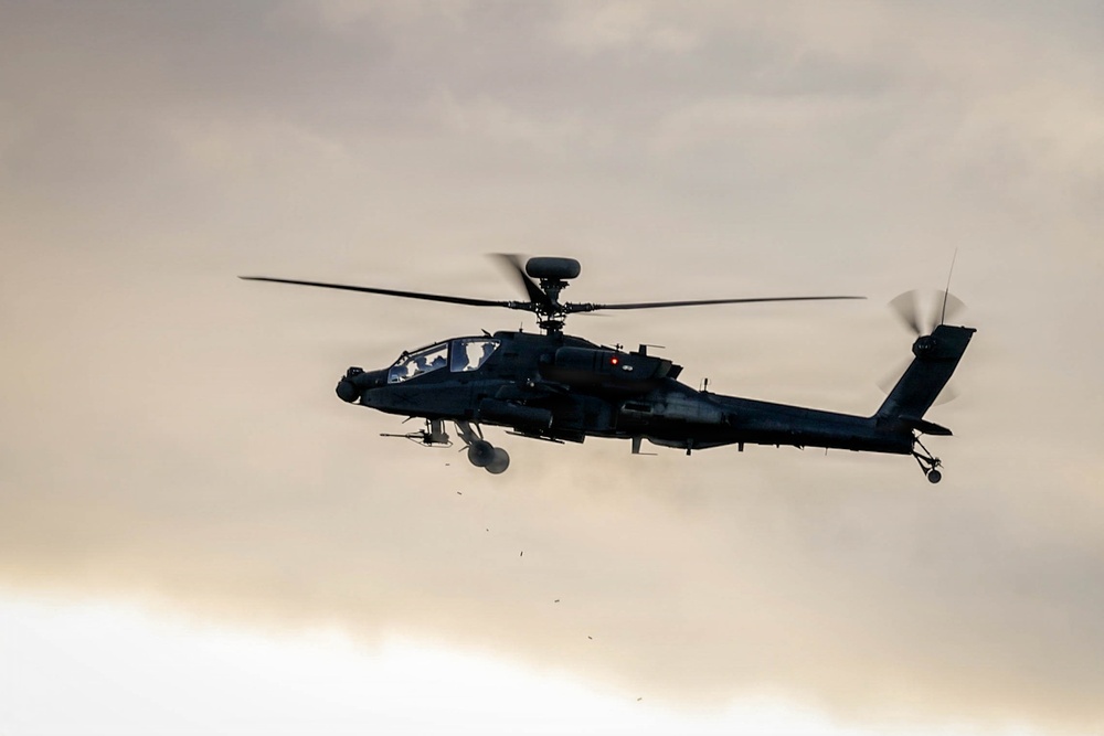 AH-64 Apache Winter Aerial Gunnery