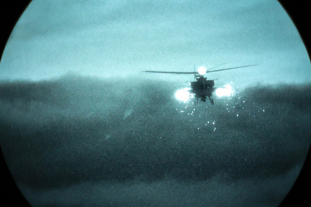 AH-64 Apache Winter Aerial Gunnery