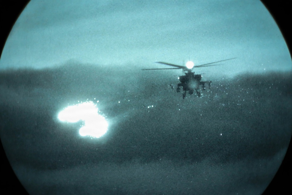 AH-64 Apache Winter Aerial Gunnery