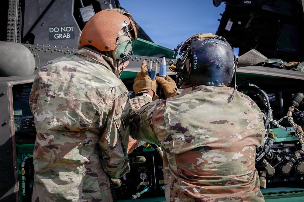 AH-64 Apache Winter Aerial Gunnery