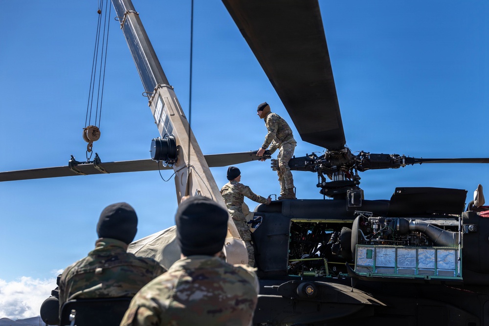 AH-64 Apache Winter Aerial Gunnery