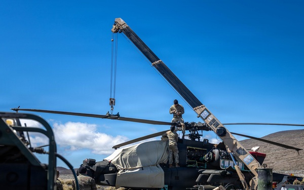 AH-64 Apache Winter Aerial Gunnery