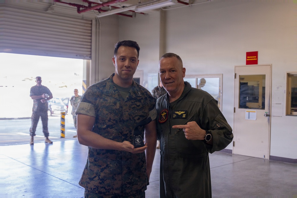 Deputy Commandant for Aviation Lt. Gen. Swan tours MCAS Futenma