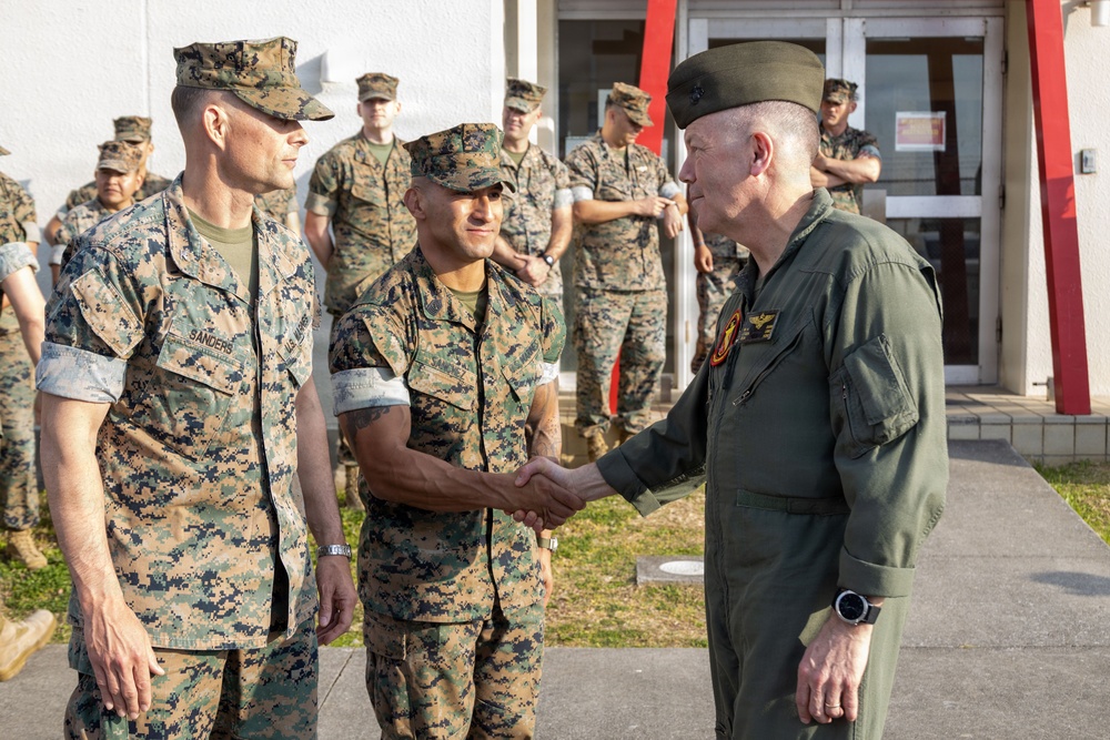 Deputy Commandant for Aviation Lt. Gen. Swan tours MCAS Futenma
