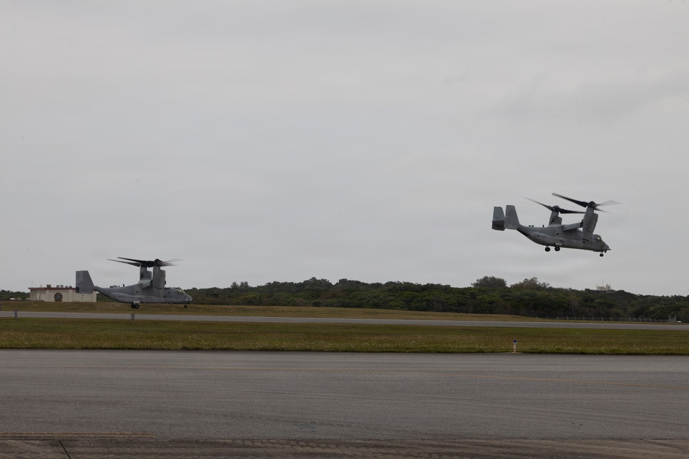 Deputy Commandant for Aviation Lt. Gen. Swan flies MV-22B Osprey