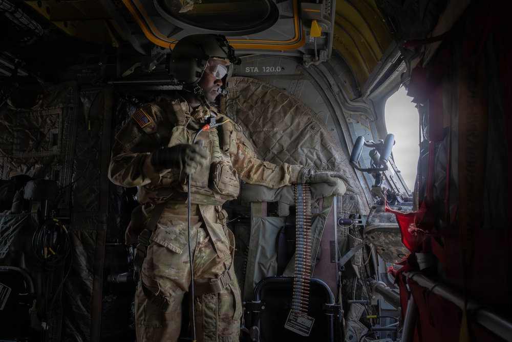 CH-47 Chinook Winter Aerial Gunnery