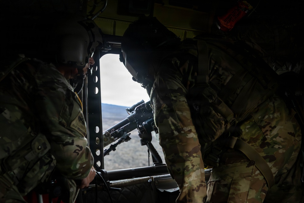 CH-47 Chinook Winter Aerial Gunnery