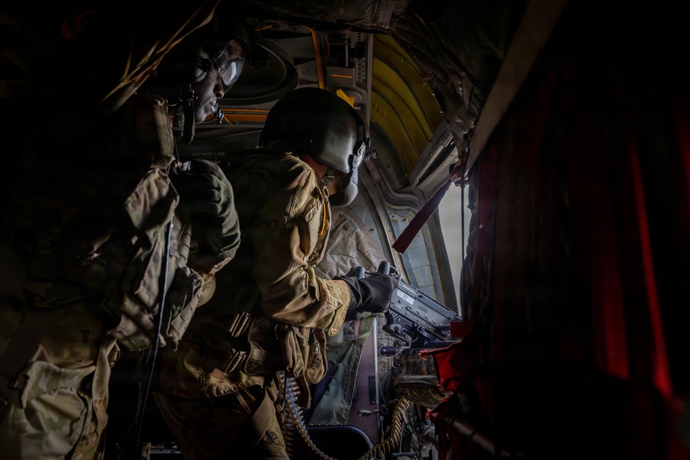 CH-47 Chinook Winter Aerial Gunnery