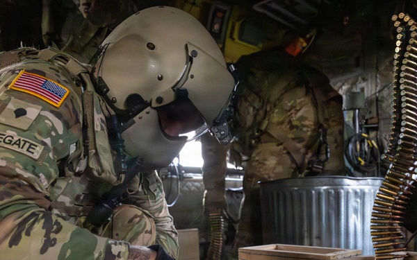 CH-47 Chinook Winter Aerial Gunnery