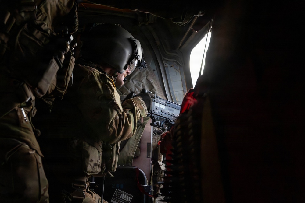 CH-47 Chinook Winter Aerial Gunnery