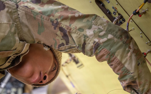 CH-47 Chinook Winter Aerial Gunnery