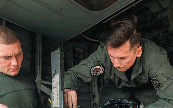 HMH-466 Marines practice aerial gunnery from CH-53E Super Stallion