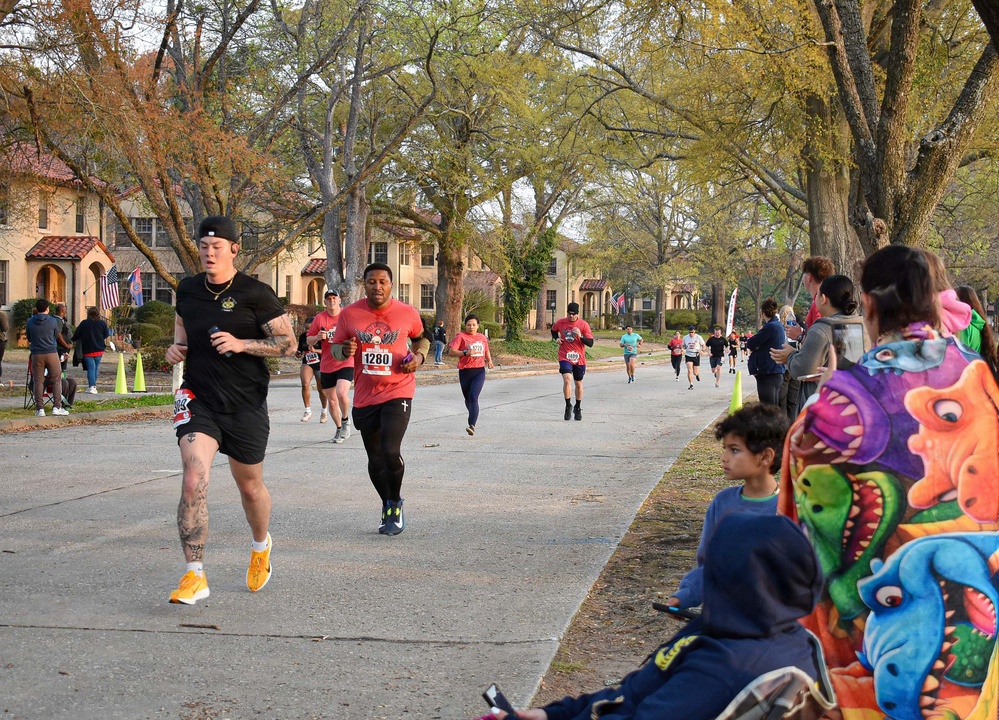 Fort Bragg Celebrates Sam Chelanga’s Half Marathon Victory