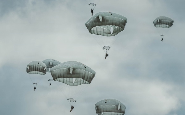 2026 03 03 Basic Airborne Course Jump Week