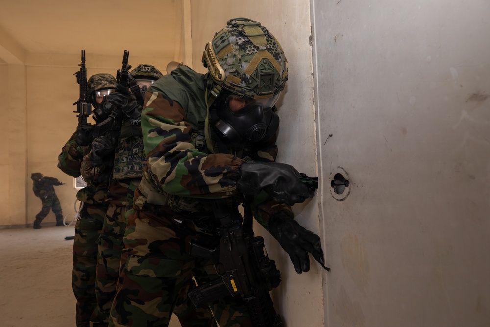 KMEP 26.1: CLR-37 CBRN Conducts Weapons of Mass Destruction Training