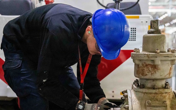 IKE Conducts Planned Incremental Availability maintenance period