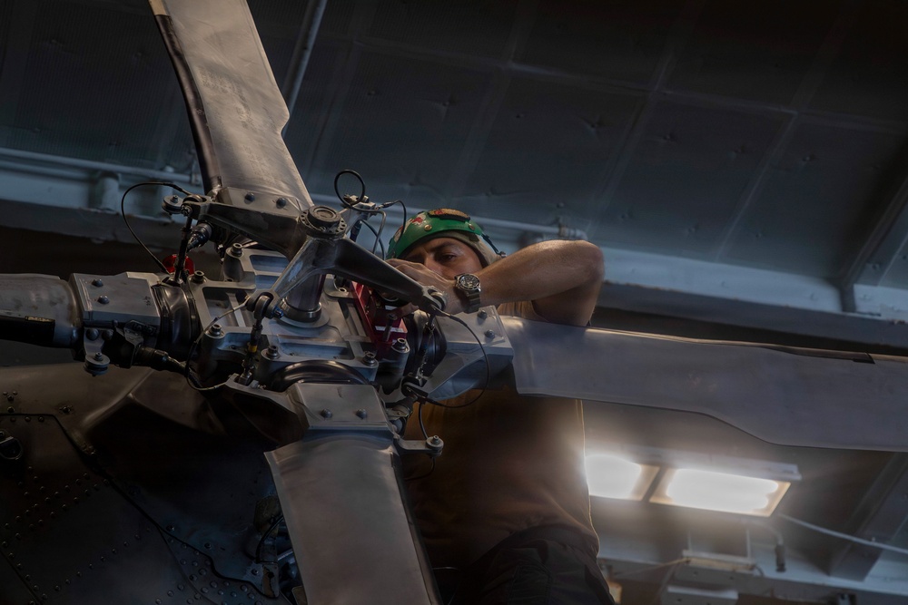 USS Abraham Lincoln Conducts Operations During Operation Epic Fury