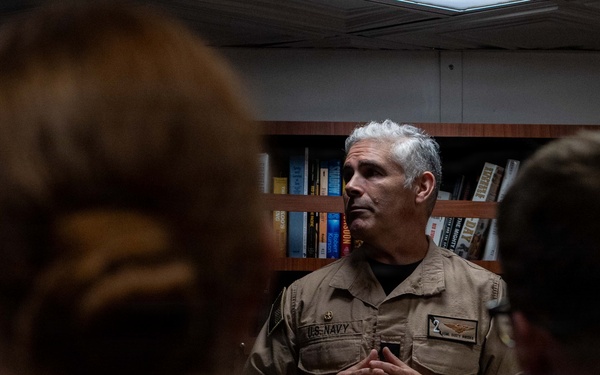 Rear Adm. Dusty Rhodes visits USS Faragut