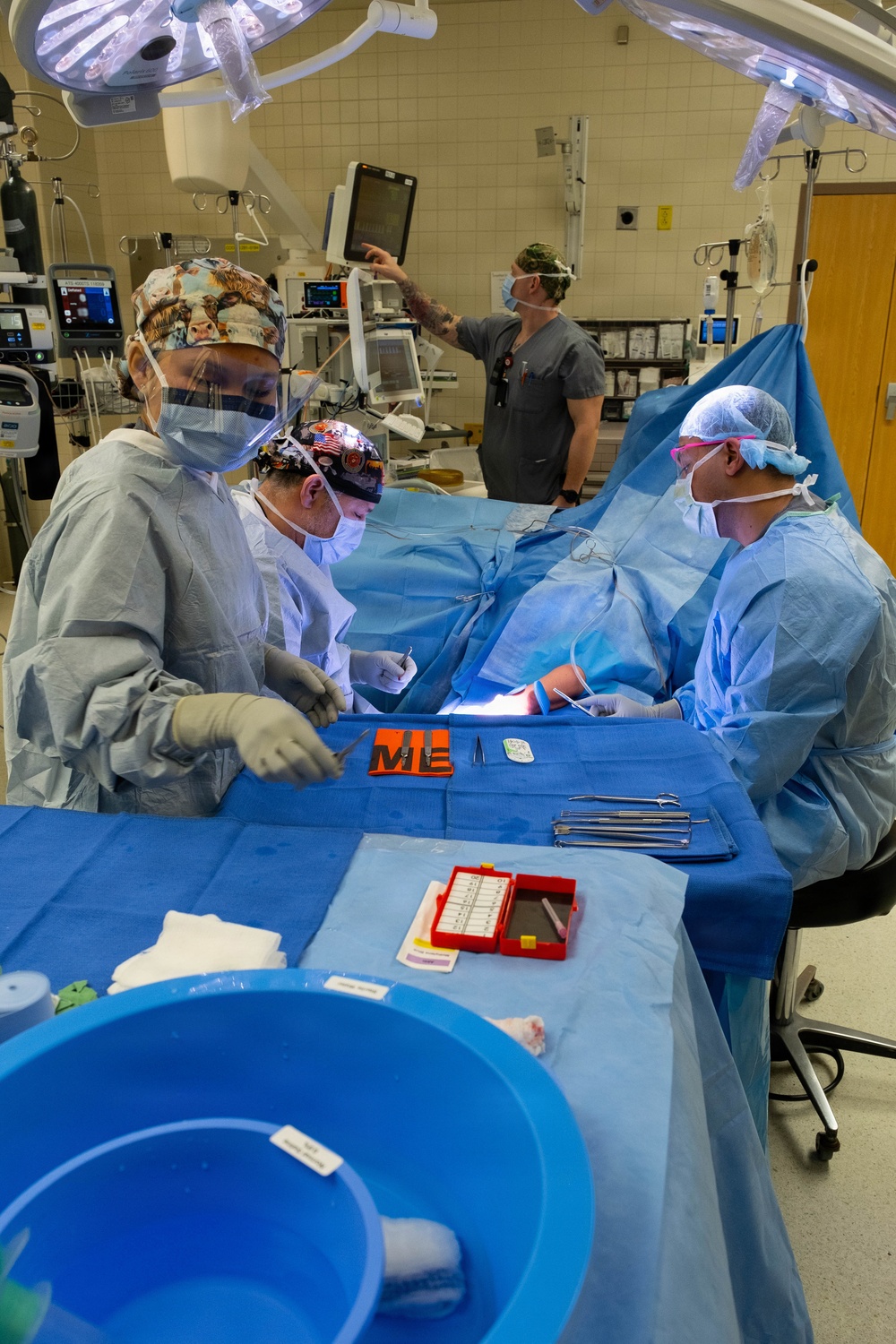 62nd Medical Brigade Soldiers operate surgical suites at Madigan to strengthen warfighting readiness