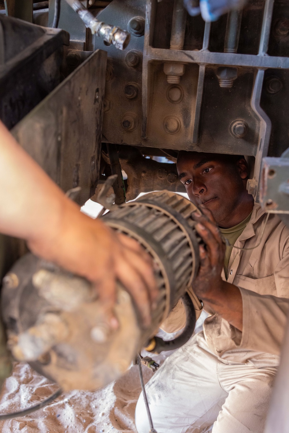 JTF-SB Marines Conduct Preventive Vehicle Maintenance