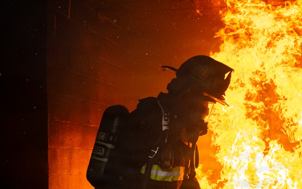 Delaware Air National Guardsmen Conduct Structural Live Fire Training