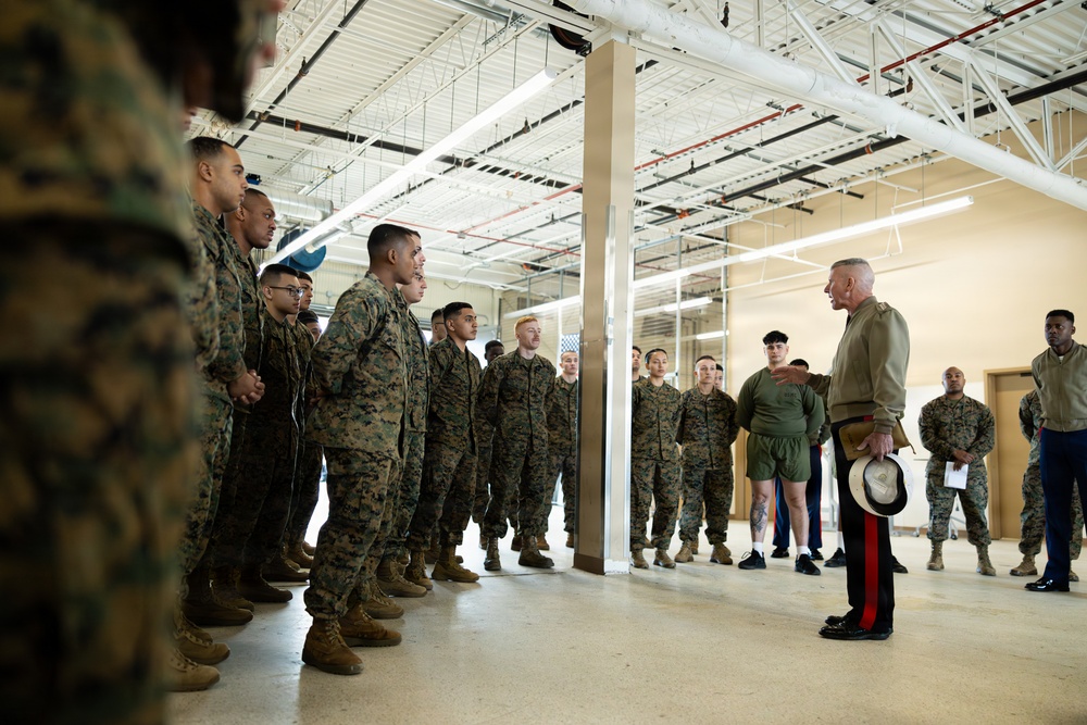 The Commandant, Gen. Eric M. Smith visits U.S. Marines at the Curtin Garvey Complex