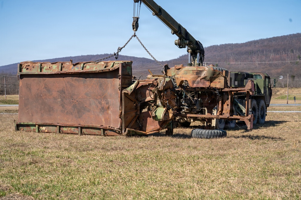 Regional Training Site-Maintenance conducts vehicle recovery training