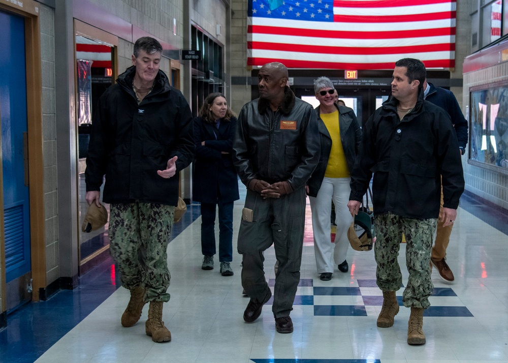 Rear Adm. Stephen Barnett visits RTC