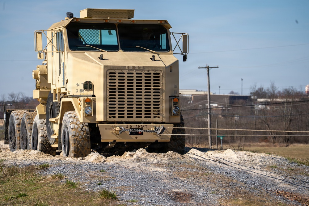 Regional Training Site-Maintenance conducts vehicle recovery training