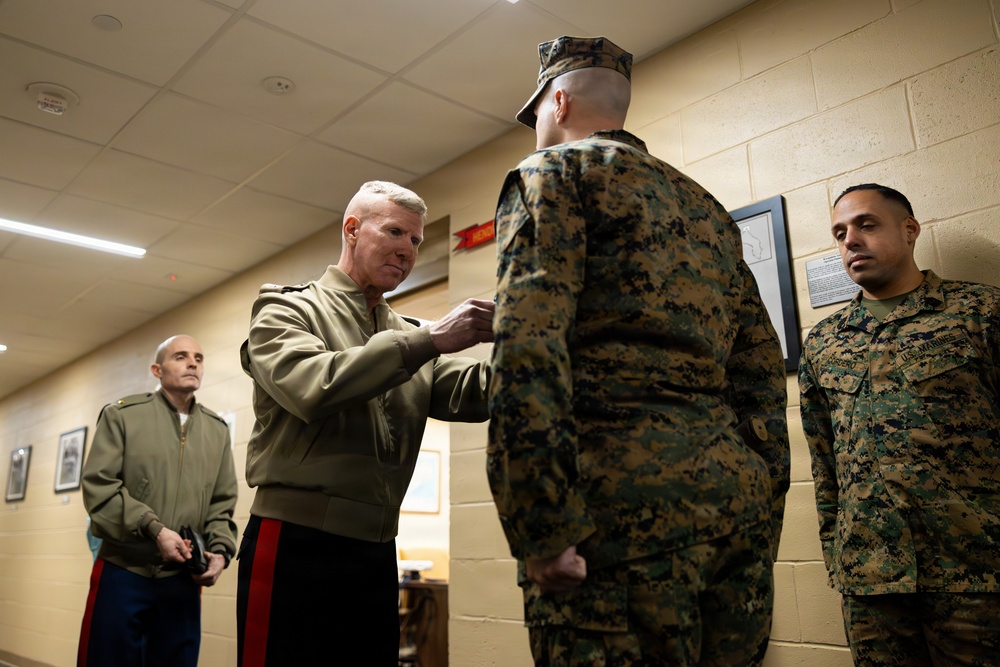 The Commandant, Gen. Eric M. Smith visits U.S. Marines at the Curtin Garvey Complex