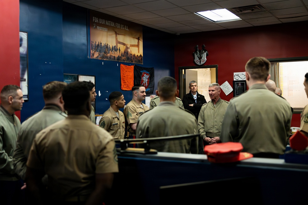The Commandant, Gen. Eric M. Smith visits RSS Empire State