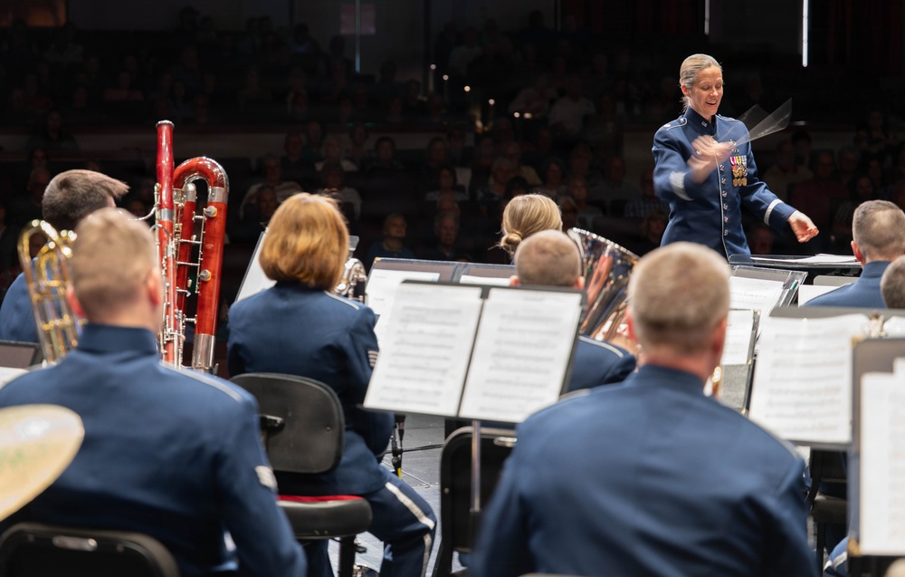 USAF Heritage of America Band performs at Summers Corner Performing Arts Center