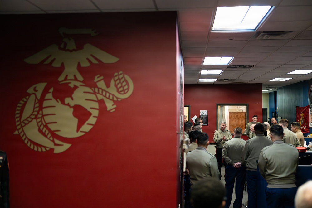 The Commandant, Gen. Eric M. Smith visits RSS Empire State