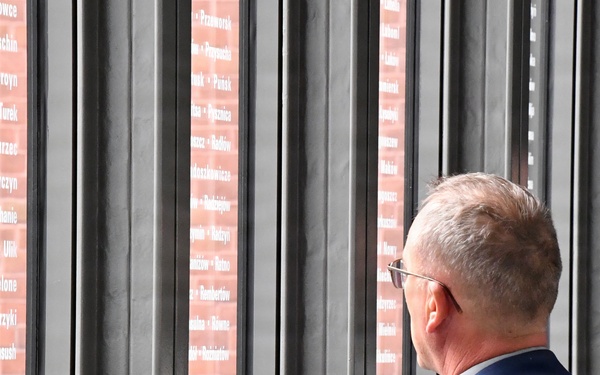 International Military Students conclude Washington, D.C., field studies program, strengthening global partnerships