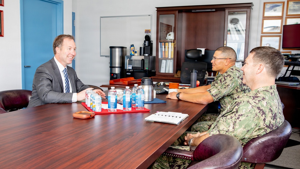 Assistant Secretary of the Navy of the Navy for Manpower and Reserve Affairs Visits Naval Base Point Loma