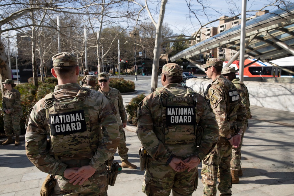 Sergeant Major of the Army visits JTF-DC Soldiers