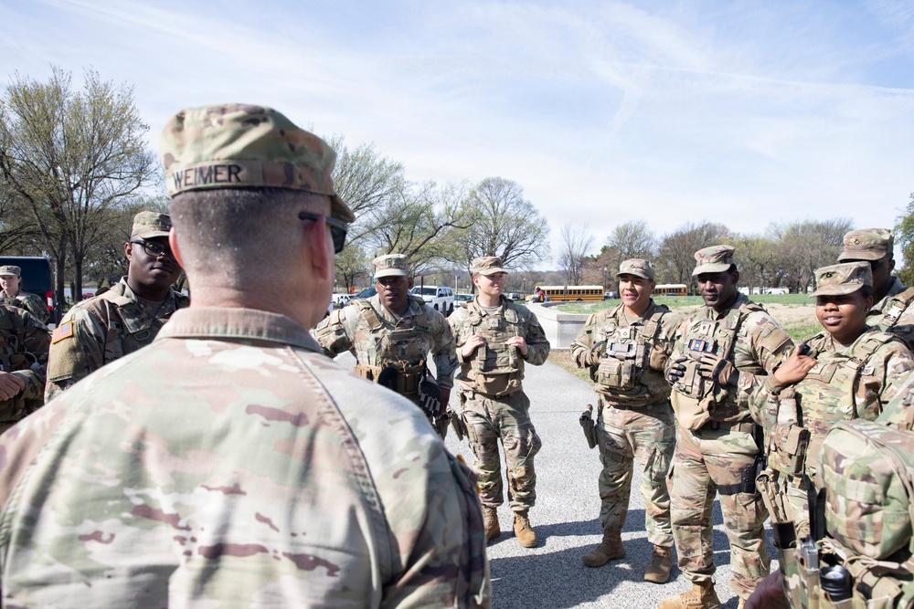 Sergeant Major of the Army visits JTF-DC Soldiers