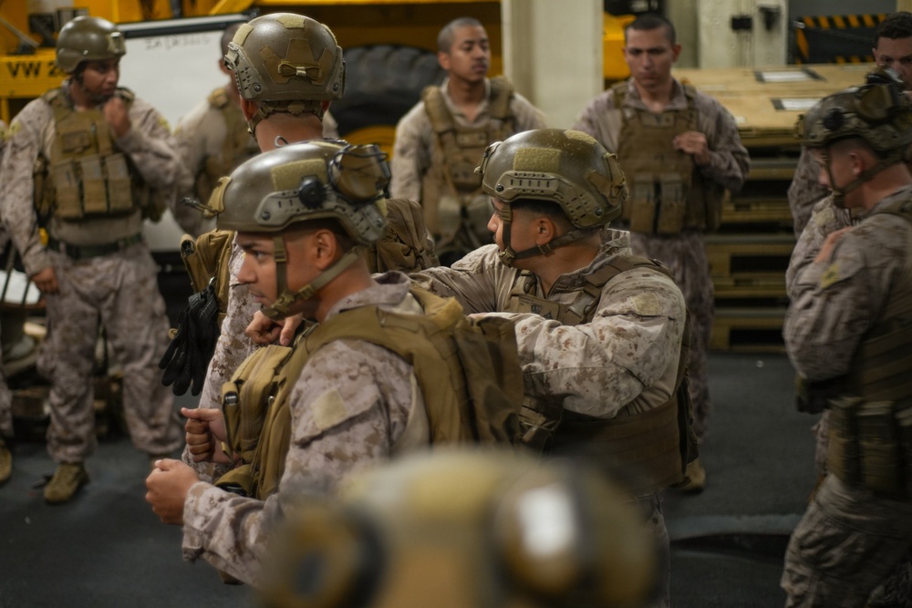 11th MEU Marines Conduct Shipboard Training Exercises