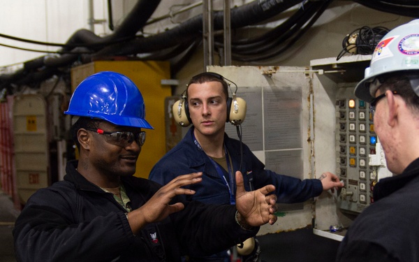 Ronald Reagan Sailors Prepare For Maintenance