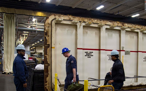 Ronald Reagan Sailors Prepare For Maintenance